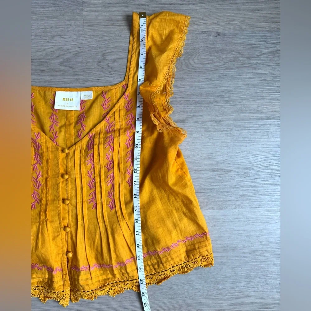 Maeve Anthropologie Gold Pink Embroidered Top Flutter sleeve size S Small - Picture 8 of 10